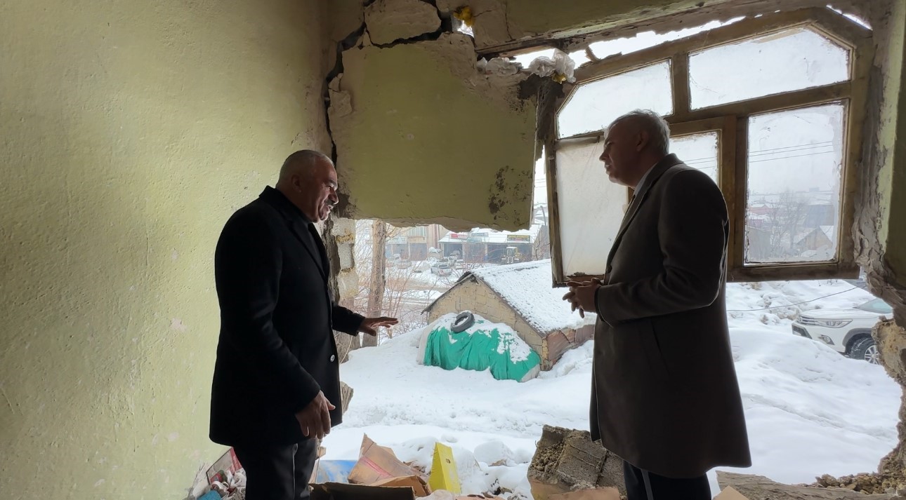 yuksekovada evi coken yasli kadina devlet sefkati yalniz birakmayacagiz 6 lMvSYrPh