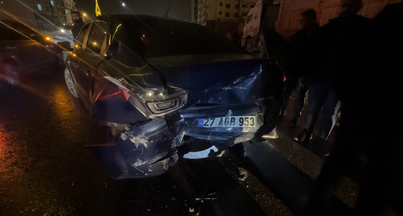 yuksekovada gizli buzlanma zincirleme kazaya neden oldu 10 vrdgPOmT