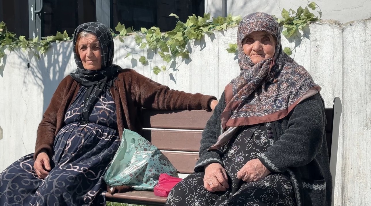 yuksekovada gunes yuzunu gosterdi vatandaslar parklara akin etti 0 mYLd9tZr