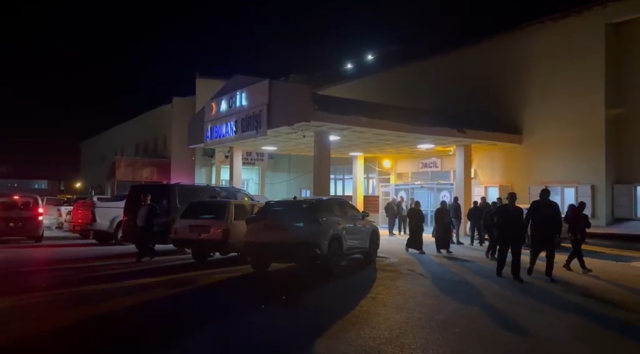 yuksekovada hastanede dogal gaz patlamasi 3 yarali 0 BaMzyt4p