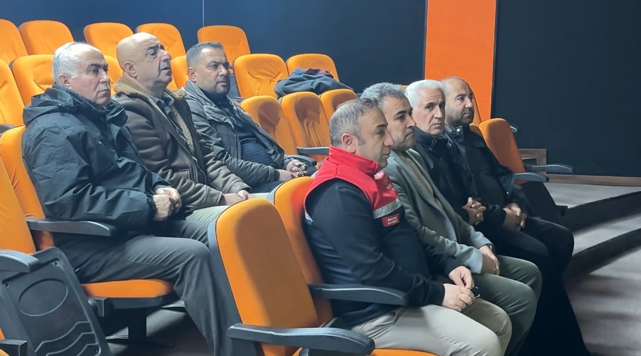 yuksekovada hayvan nakliyecileri ve celeplere refah egitimi 1