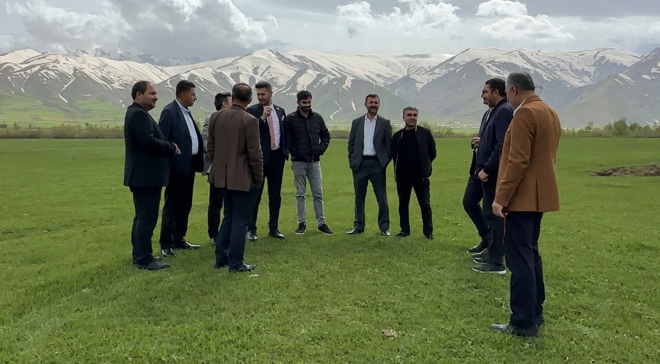 yuksekovada iki mevsim bir arada yasaniyor 3 GO3QE1Uu