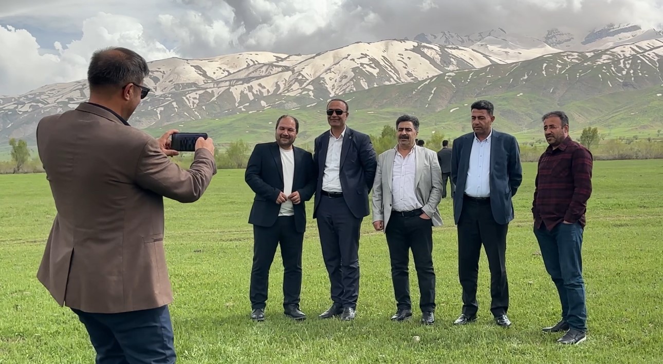 yuksekovada iki mevsim bir arada yasaniyor 4 F9CwIwZk