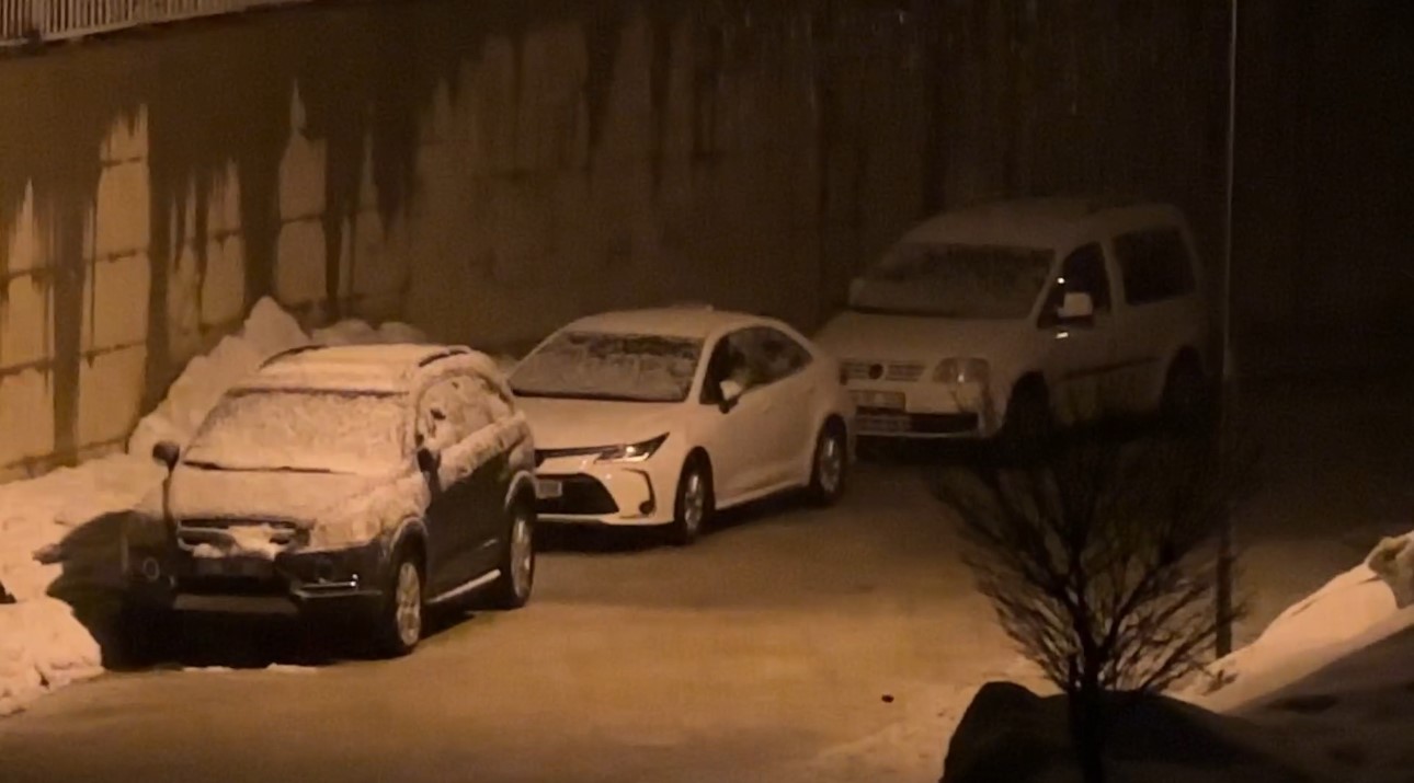 Yüksekova’da kar yağışı etkili oluyor 13 yuksekovada kar yagisi etkili oluyor 9 nYiiwVYr