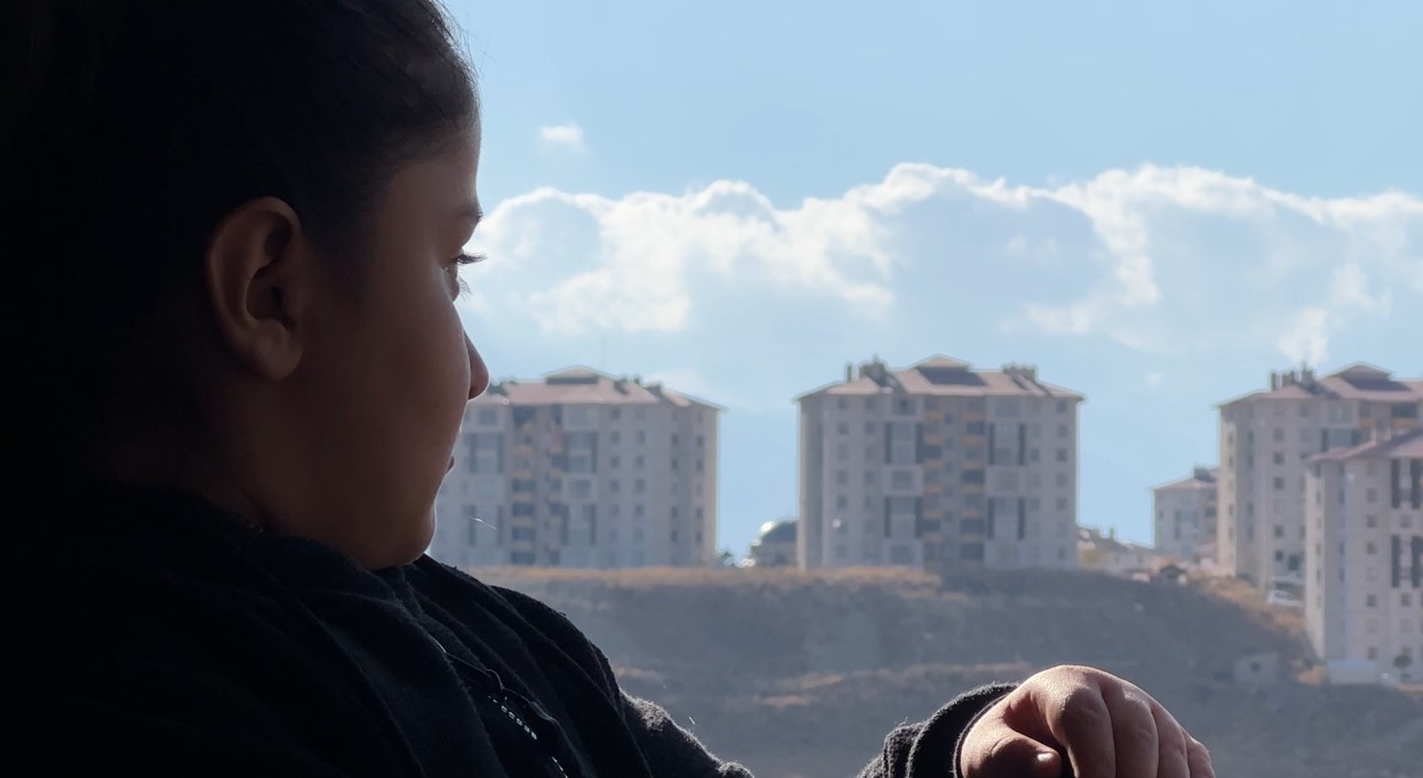yuksekovada karli daglar ve bulutlar birlesti 7 fb6CFFHa