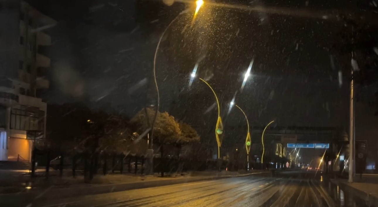 yuksekovada lapa lapa kar yagisi 10 48nNIpey