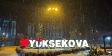 yuksekovada-lapa-lapa-kar-yagisi-B1E5Fjqs.jpg
