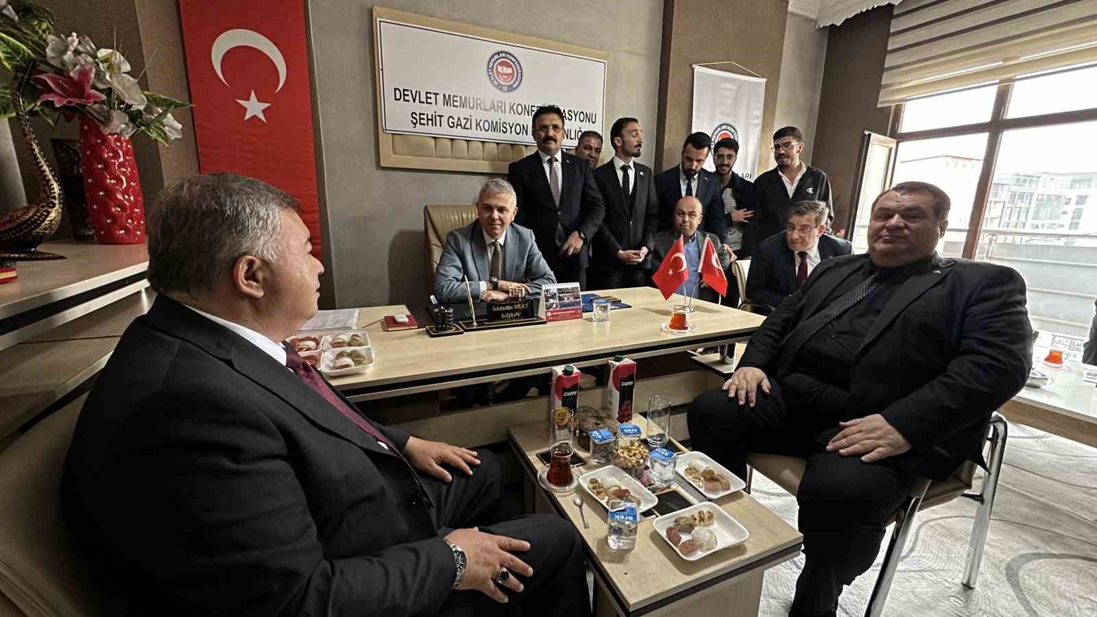 yuksekovada sehit ve gazi yakinlari icin yeni hizmet ofisi acildi 1 5me7eDI6