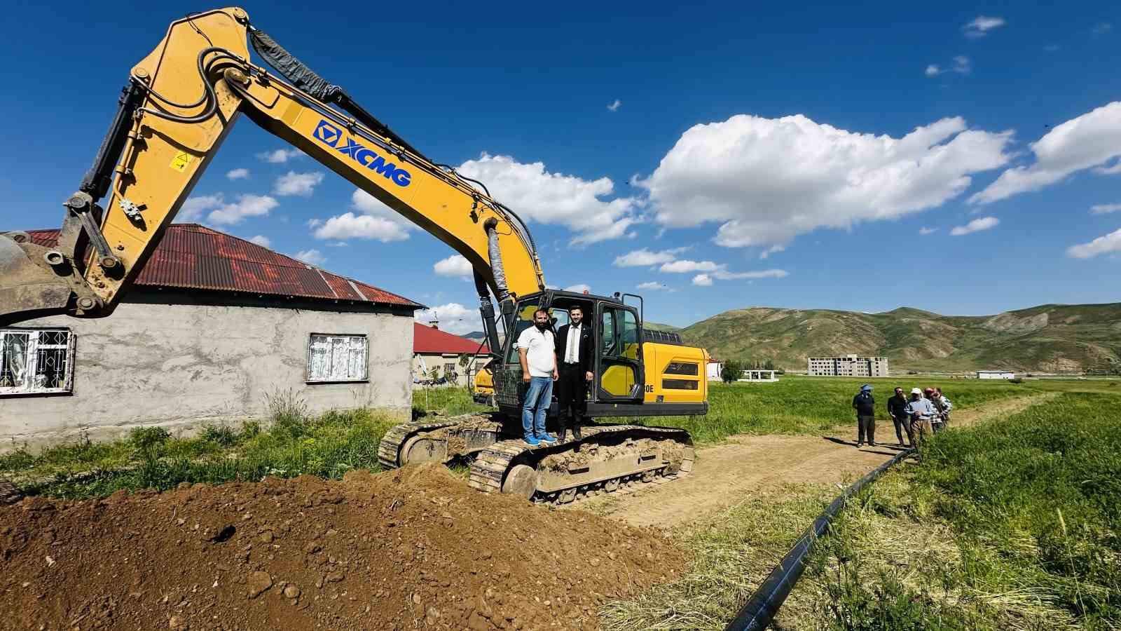 yuksekovada tarimsal devrim dilimli barajinin suyu koylere ulasiyor 8