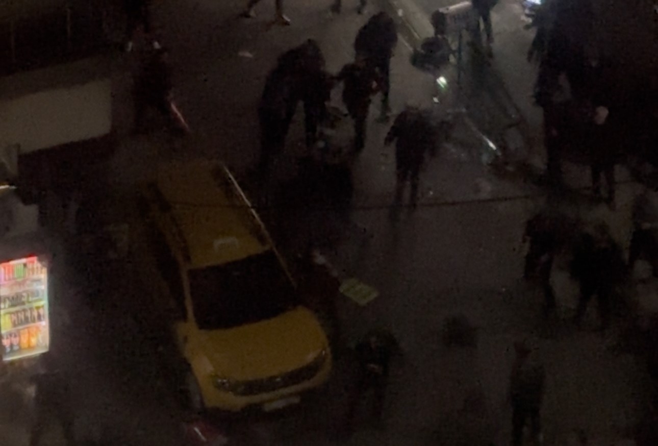 Yüksekova’da taşlı sopalı kavga: 1’i polis 2 yaralı 8 yuksekovada tasli sopali kavga 1i polis 2 yarali 4 yi4BJdsa