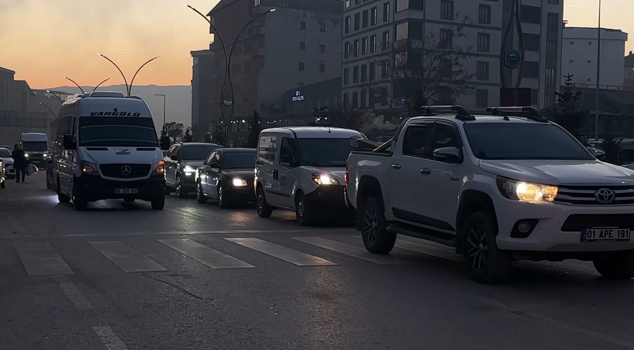 yuksekovada trafik cileye dondu 7 iAQJgQSt