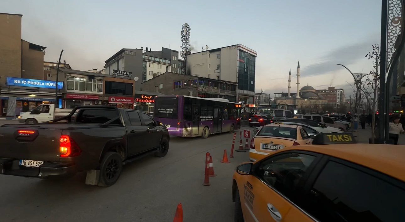 yuksekovada trafik cileye dondu 9 smDd1lkH