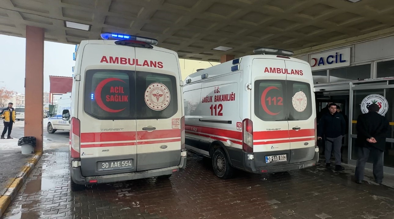 Yüksekova’da Yerli Malı Haftası sonrası gıda zehirlenmesi şüphesi: 40 öğrenci hastanelik oldu 7 yuksekovada yerli mali haftasi sonrasi gida zehirlenmesi suphesi 40 ogrenci hastanelik oldu 3 za6tFfbt