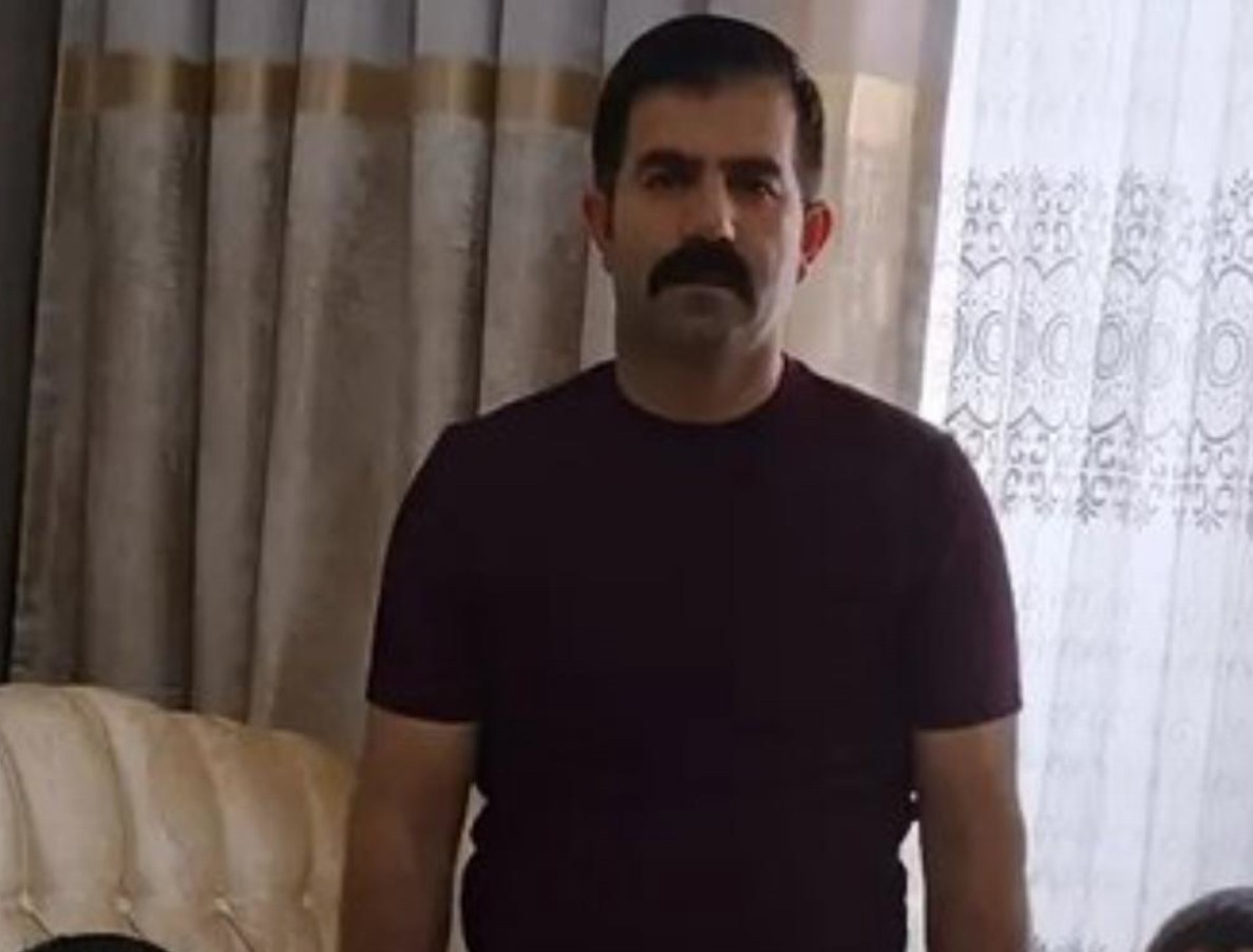 Yüksekova’daki kazada hayatını kaybedenler toprağa verildi 10 yuksekovadaki kazada hayatini kaybedenler topraga verildi 6 VURdEzSU