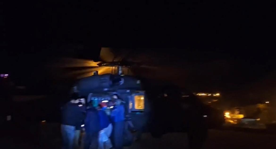 Yüksekten düşen genç, jandarma helikopteriyle kurtarıldı 6 yuksekten dusen genc jandarma helikopteriyle kurtarildi 2 1bwuK6kG