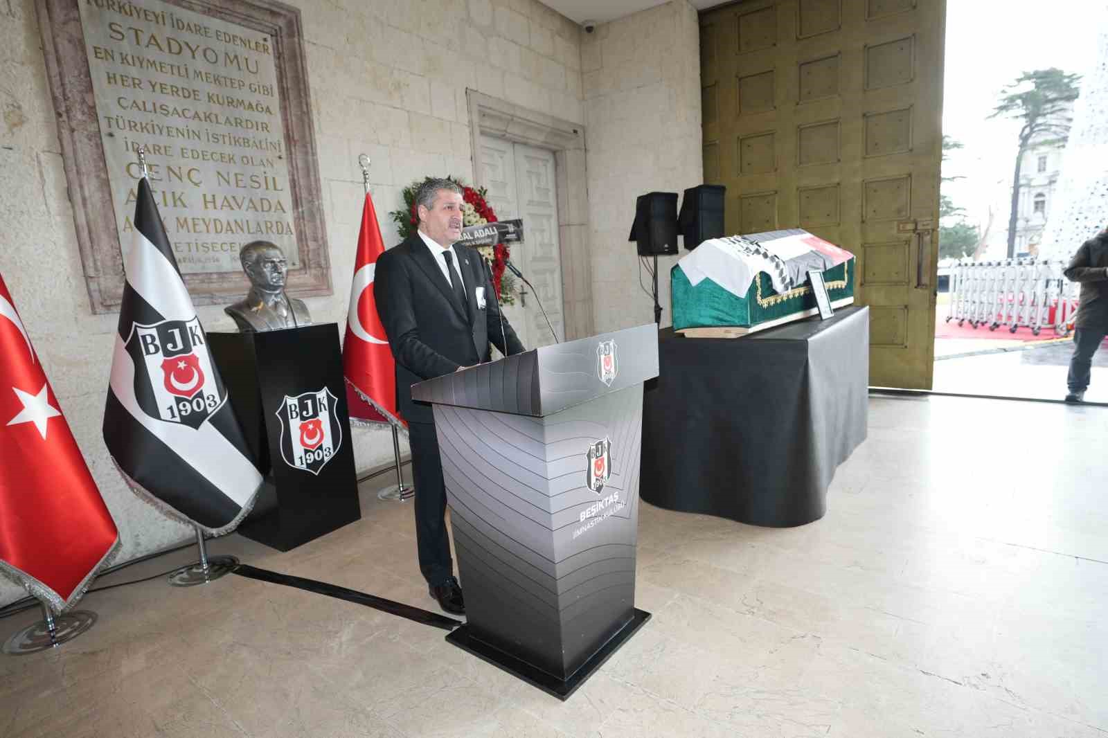 yuksel okcuoglu icin tupras stadyumunda toren duzenlendi 3 uNn5HHAd