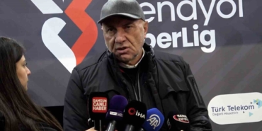 yuksel-yildirim-bazi-futbolcular-samsunsporda-oynamayi-hak-etmiyorlar-TeqQGykW.jpg
