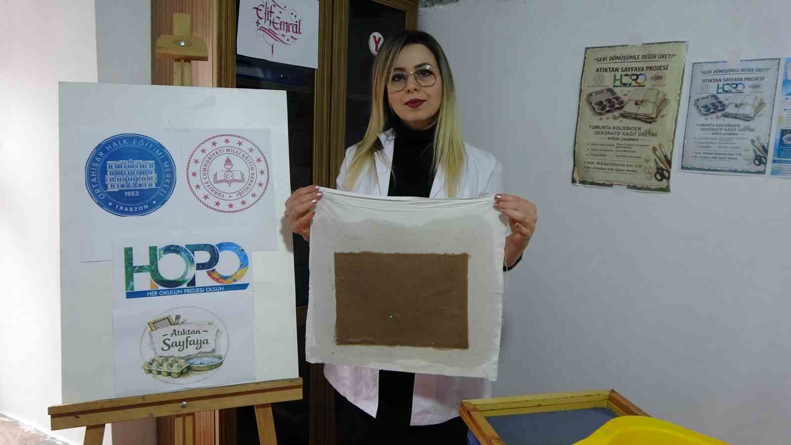 yumurta kolilerinden el yapimi kagit uretiyorlar 1
