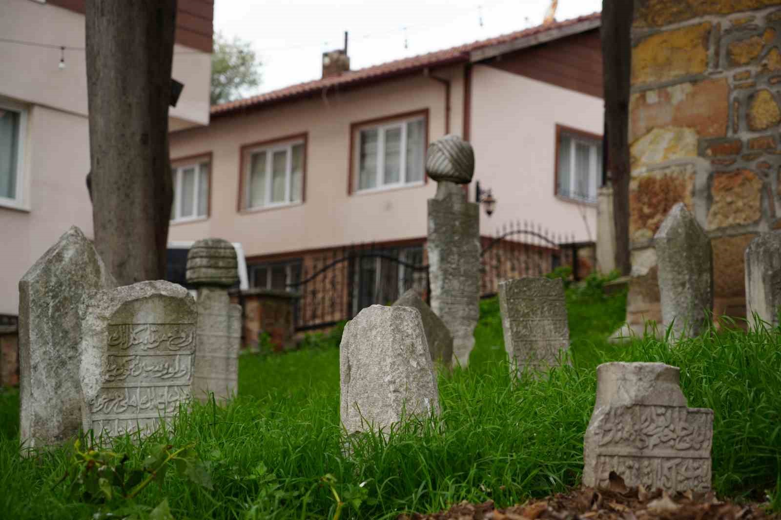 yumurta parasiyla yapilan 395 yillik cami restorasyona alindi 3 yV1ZSuvN