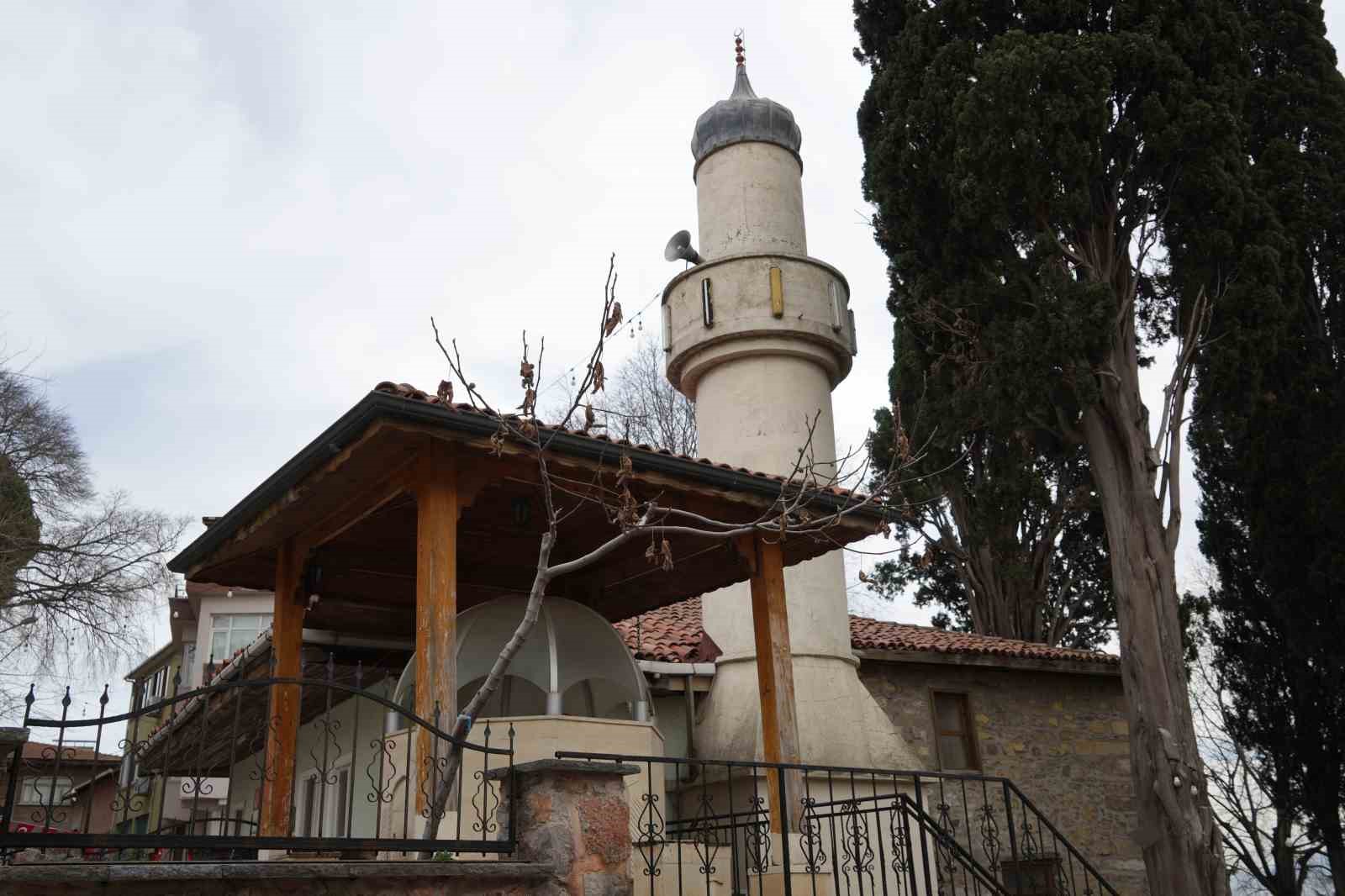 yumurta parasiyla yapilan 395 yillik cami restorasyona alindi 4 wcmsltIK