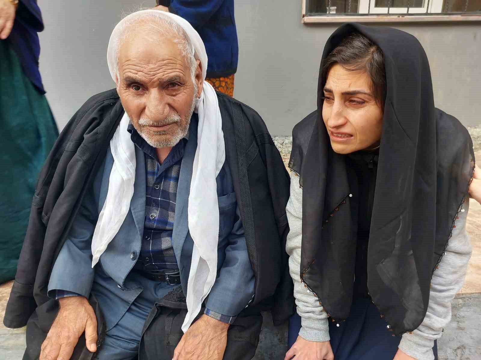 Yumurtalı pastadan ölen öğrencinin ailesi konuştu: "Üç defa sormuşlar, şef içinde yumurta yok demiş" 7 yumurtali pastadan olen ogrencinin ailesi konustu uc defa sormuslar sef icinde yumurta yok demis tZRDS6gR