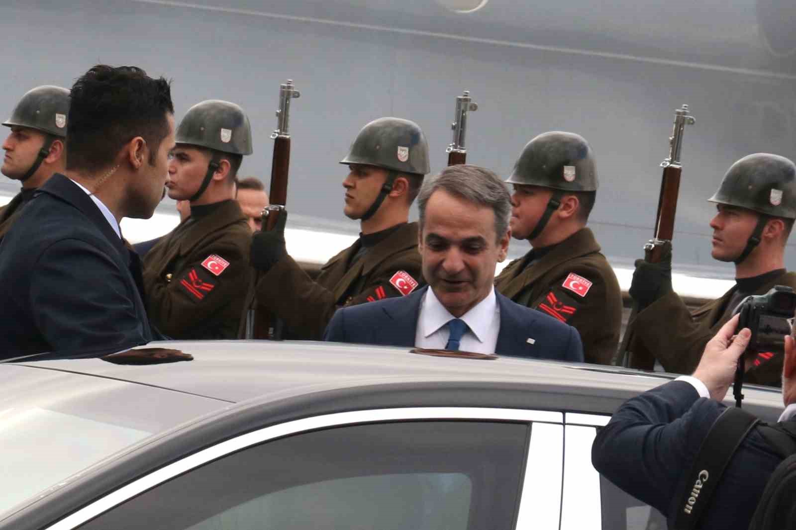 yunanistan basbakani micotakis cumhurbaskani erdogan ile gorusmek uzere ankarada 6 tfMNyARe