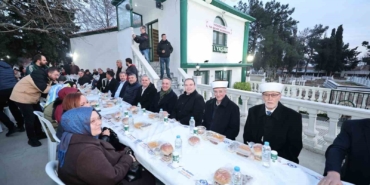 yunanistana-gonul-sofrasi-z21dsXyO.jpg