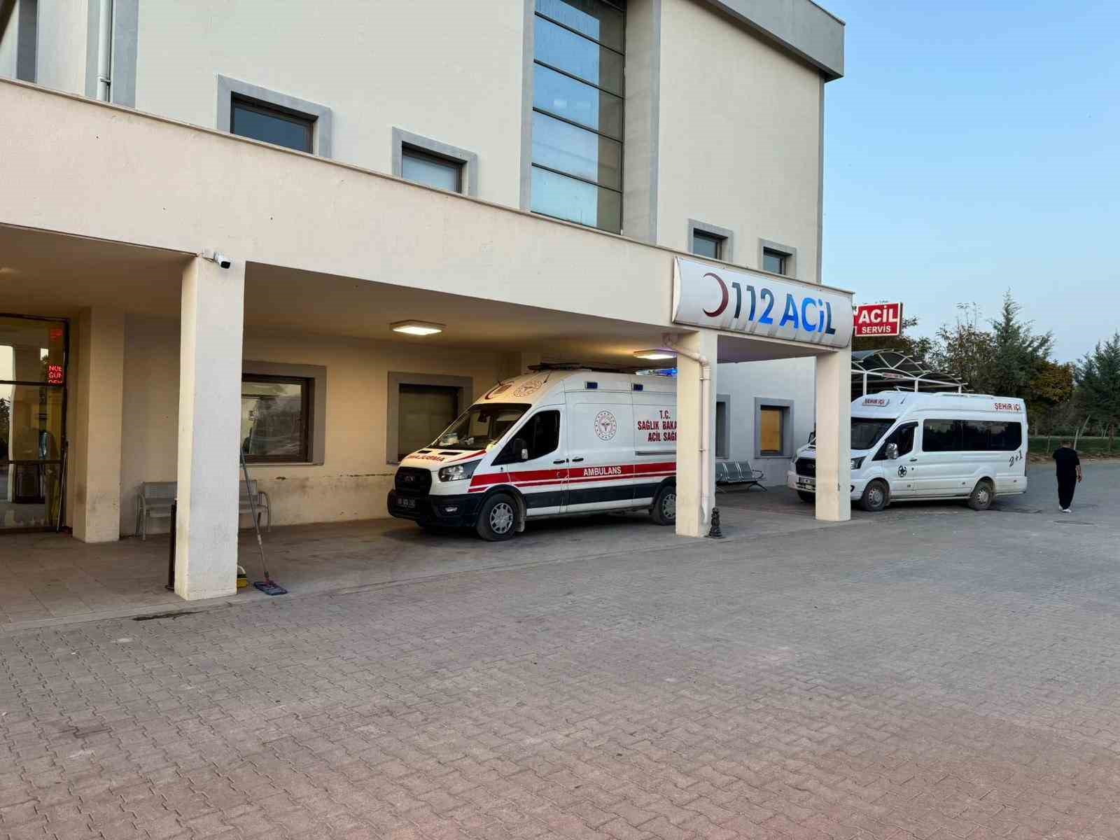 Yurtta kalan öğrenciler zehirlenme şüphesiyle hastaneye kaldırıldı 6 yurtta kalan ogrenciler zehirlenme suphesiyle hastaneye kaldirildi 2 symH38ia