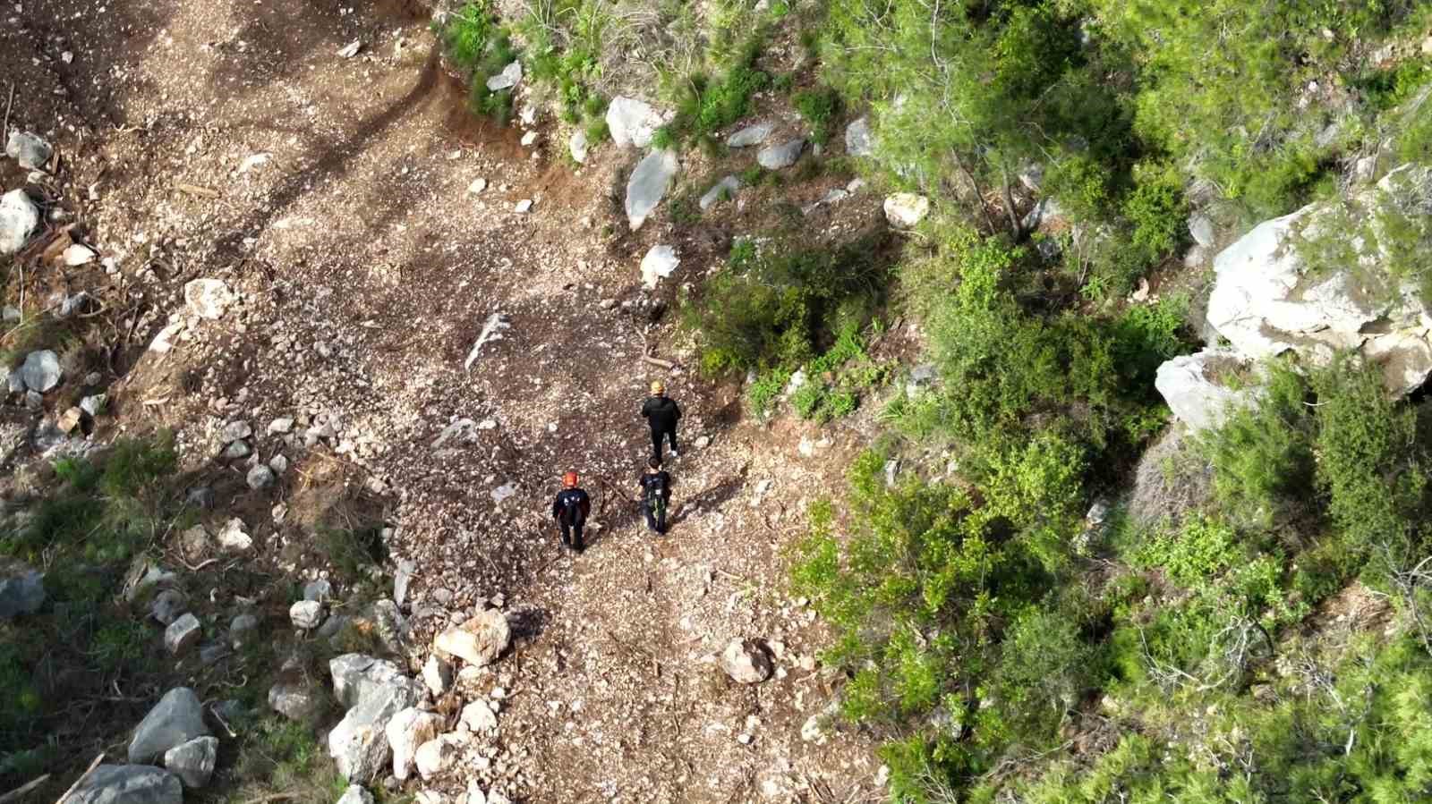 yuruyuse ciktigi daglik alanda kayboldu afad ekiplerince dronla bulundu 2 ROiVjWc7