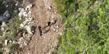 yuruyuse-ciktigi-daglik-alanda-kayboldu-afad-ekiplerince-dronla-bulundu-N9zHGpE8.jpg