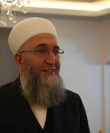yusuf-ziya-gumuselin-ogrencisi-bu-kadar-insana-sadece-bir-iddiadan-yola-cikarak-zulmediliyor-ZqcA19nT.jpg