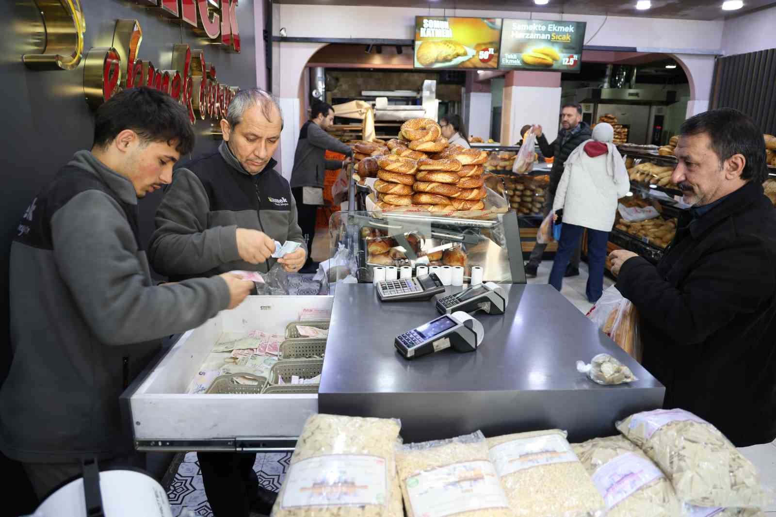 yuz lira bozuk para getirene iki ekmek hediye 4 IkOH97Gz