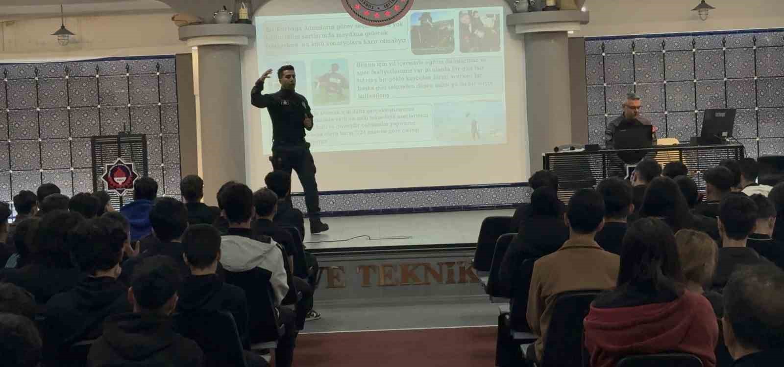 Yüzerken basit ancak hayati hatalar ölüme neden oluyor 15 yuzerken basit ancak hayati hatalar olume neden oluyor 11 RWkK9tiy