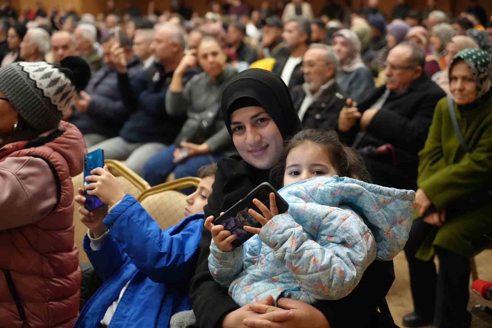 Yüzyılın Konut Projesi kapsamında Antalya’da kura heyecanı: 13 bin 213 konut için çekiliş yapıldı 7 yuzyilin konut projesi kapsaminda antalyada kura heyecani 13 bin 213 konut icin cekilis yapildi 2YBHn7PA