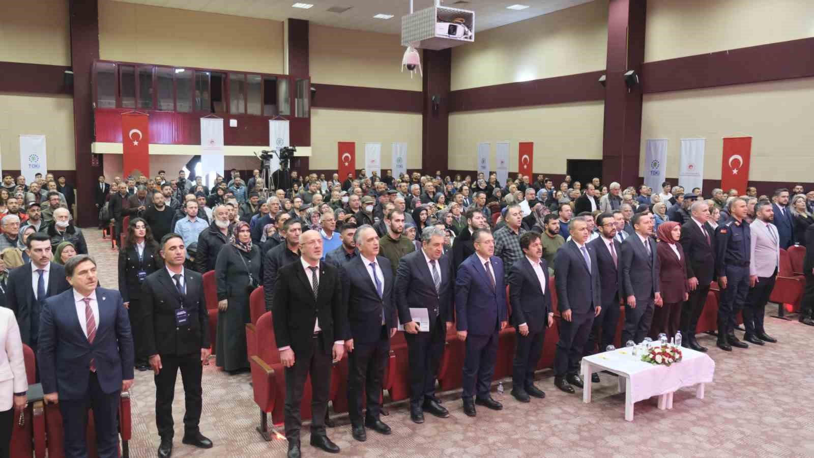 yuzyilin konut projesinde karamanda bin 550 hak sahibi kura ile belirlendi 1 8hcfL5HK