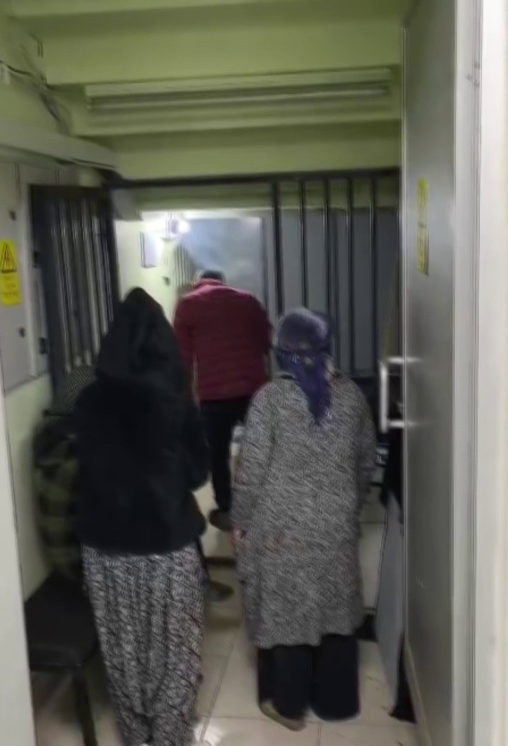 zabitadan istismar operasyonu 24 dilenciye islem yapildi 2 ZctJJGIg