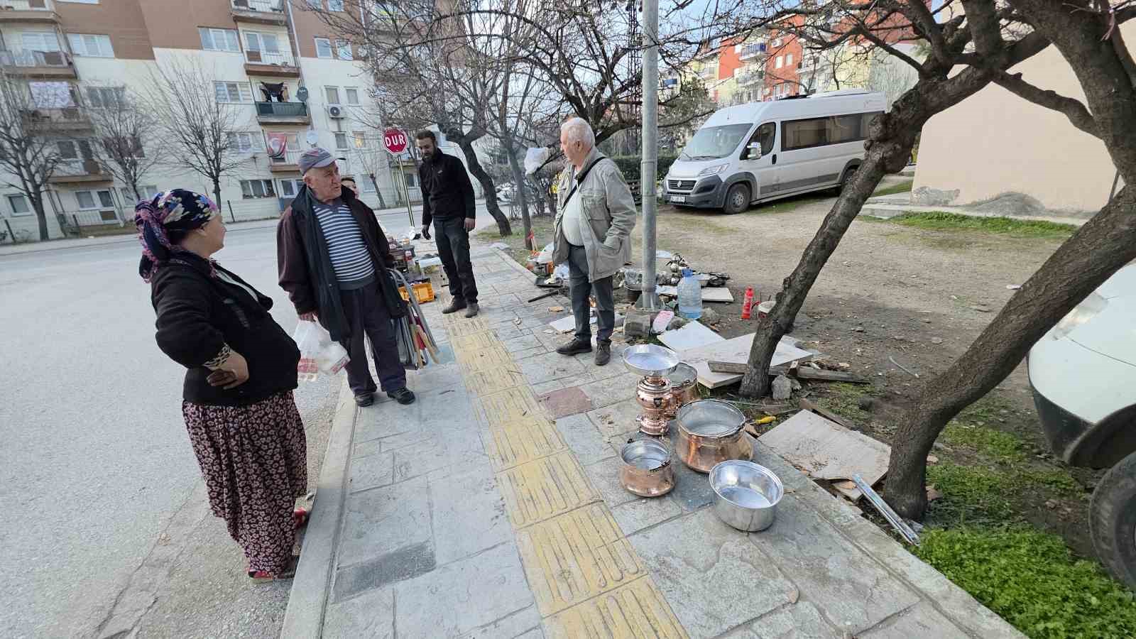 zamana direnen meslek kalaycilik 0 Y4nj5fwX