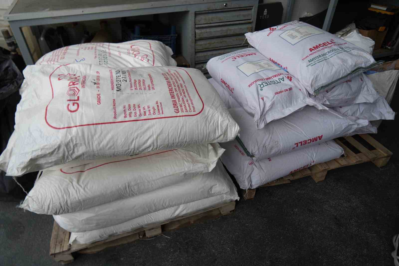 zehir tacirlerine bayram oncesi darbe 1 milyon 700 bin sentetik ecza ele gecirildi 3 pC8hTyNM