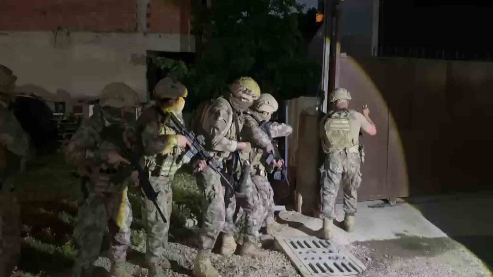 zehir tacirlerine bayram oncesi darbe 1 milyon 700 bin sentetik ecza ele gecirildi 8 SDzpznOw