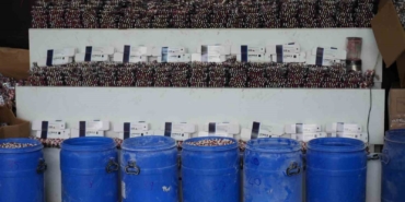 zehir-tacirlerine-bayram-oncesi-darbe-1-milyon-700-bin-sentetik-ecza-ele-gecirildi-qA7pTyIH.jpg