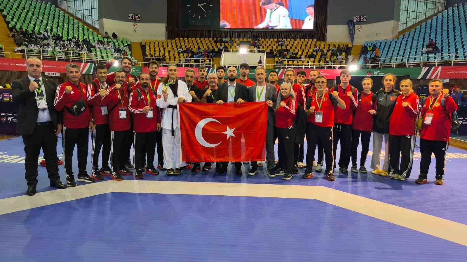 zehra begum kavukcuoglu dunya sampiyonu 0 H8LBiO6v