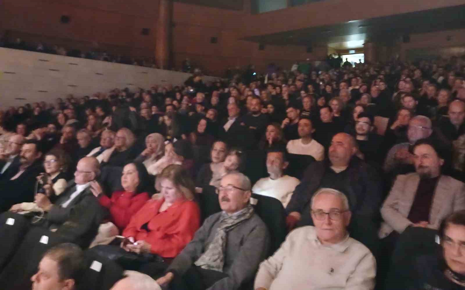 zeki murenin 94uncu dogum gununde unutulmadi 1 YIrHPwVa