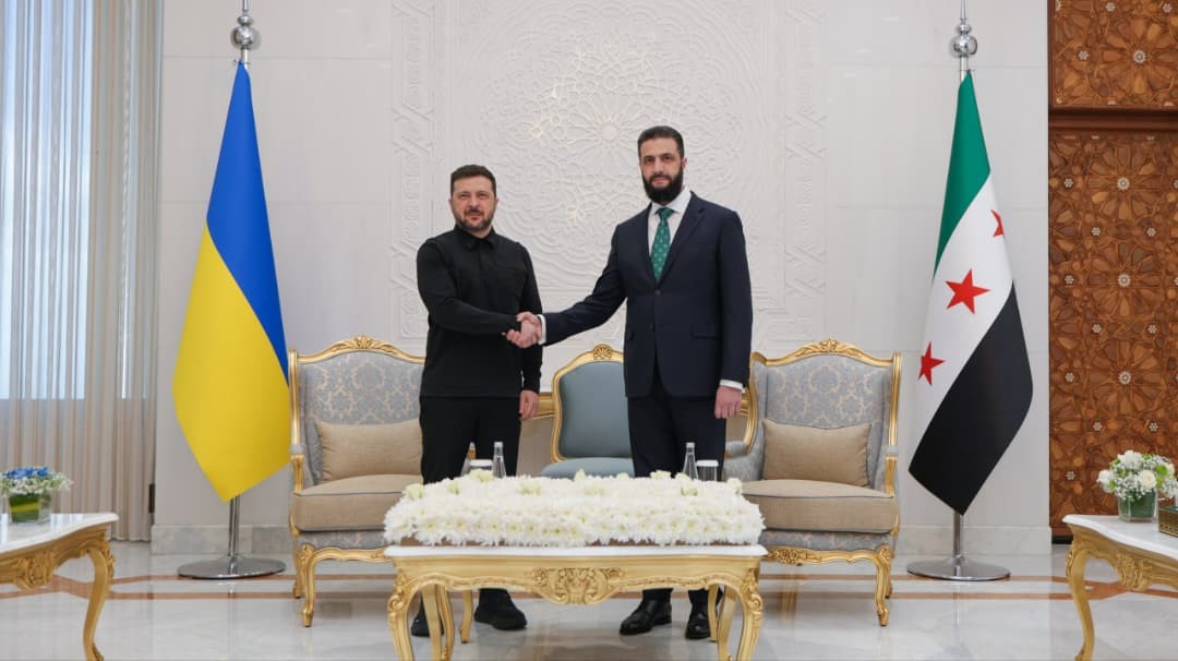 zelenskiyden esad rejiminin devrilmesinin ardindan suriyeye ilk ziyaret 4 leVLvzHV
