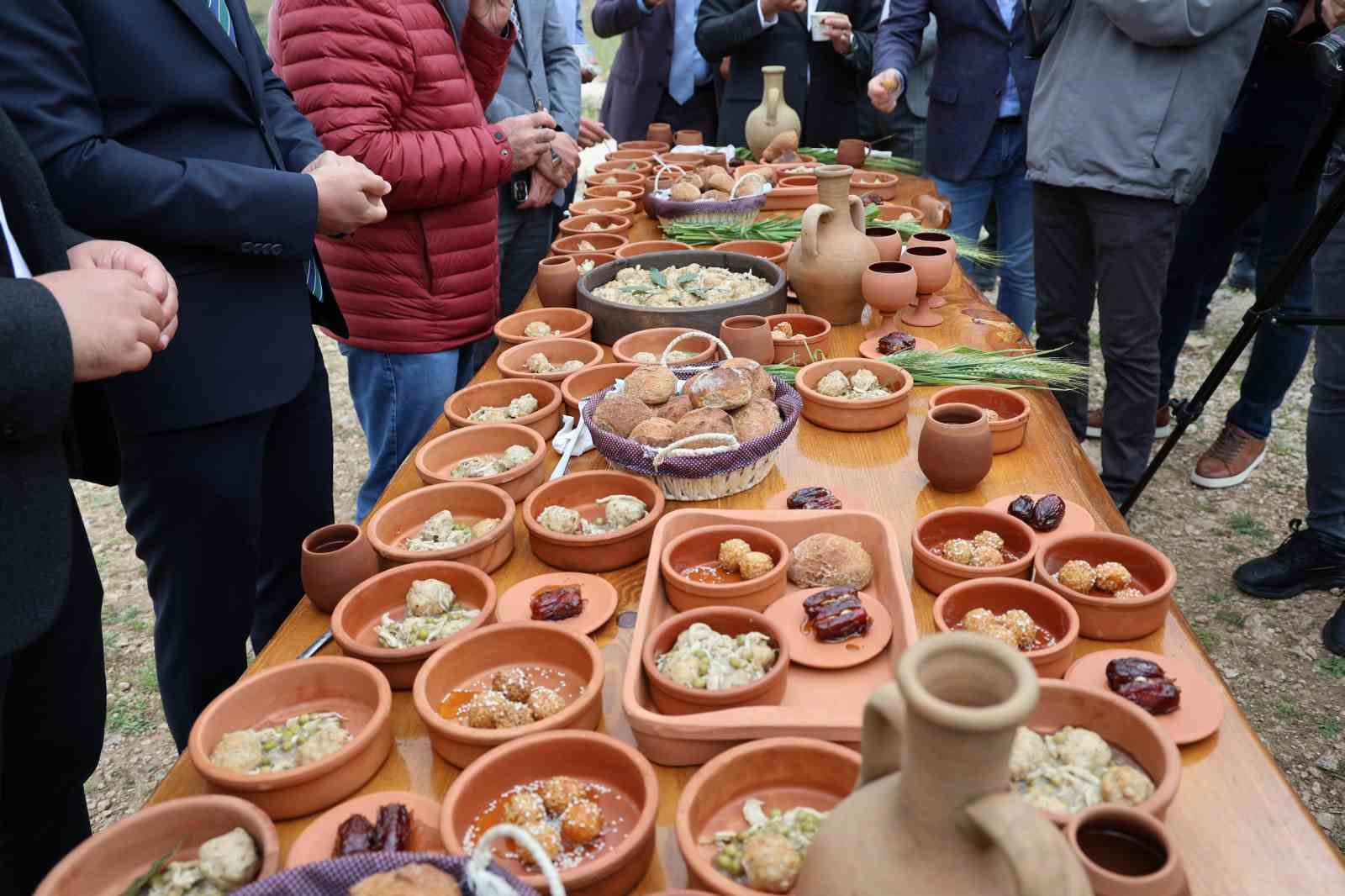 zerzevan kalesinde roma mutfagi esintisi 3 7dqyYbmq