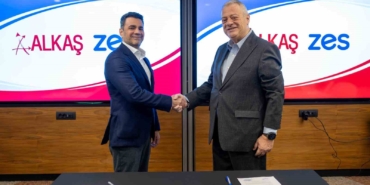 zes-alkas-ile-avmlerde-sarj-istasyonu-agini-buyutuyor-I52lS5jQ.jpg
