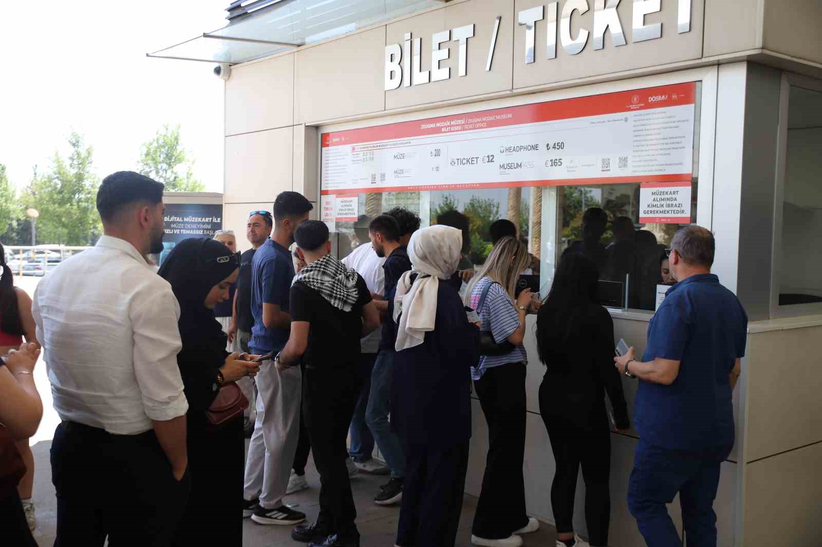 zeugma mozaik muzesi bayramda ziyaretci akinina ugradi 7 yWefPtFJ