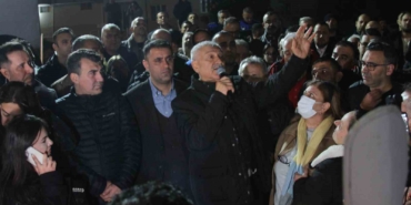 zeydan-karalar-tahliye-sonrasi-adanada-anma-etkinliklerine-katildi-4ILlA5Qf.jpg