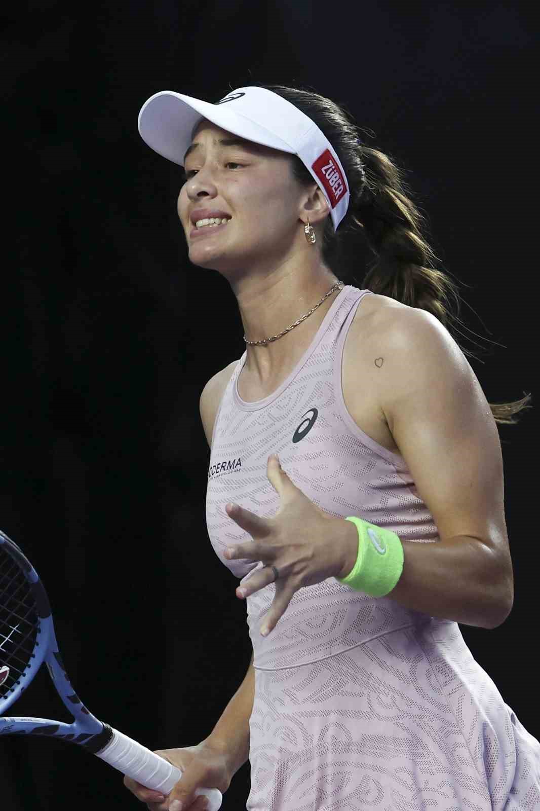 zeynep sonmez madrid acik tenis turnuvasina veda etti 1 zZbnYRDi