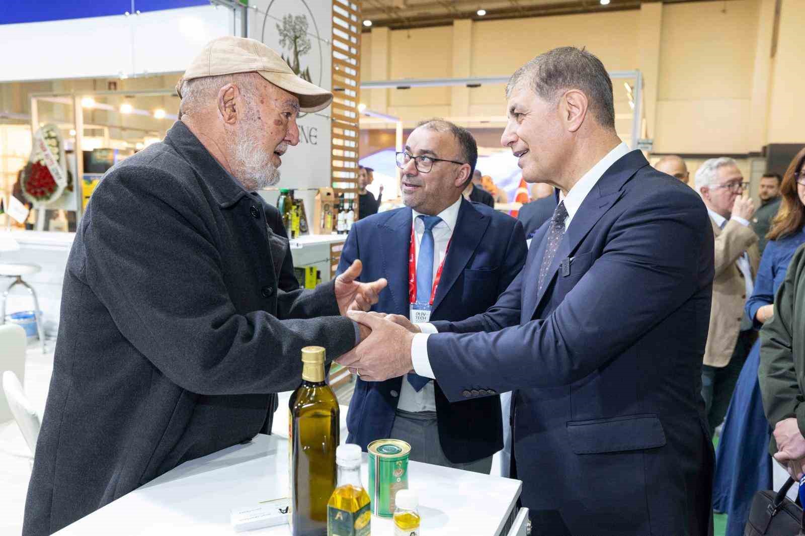 zeytin sektorunun buyuk bulusmasi izmirde basladi 7 ACFzkSOG