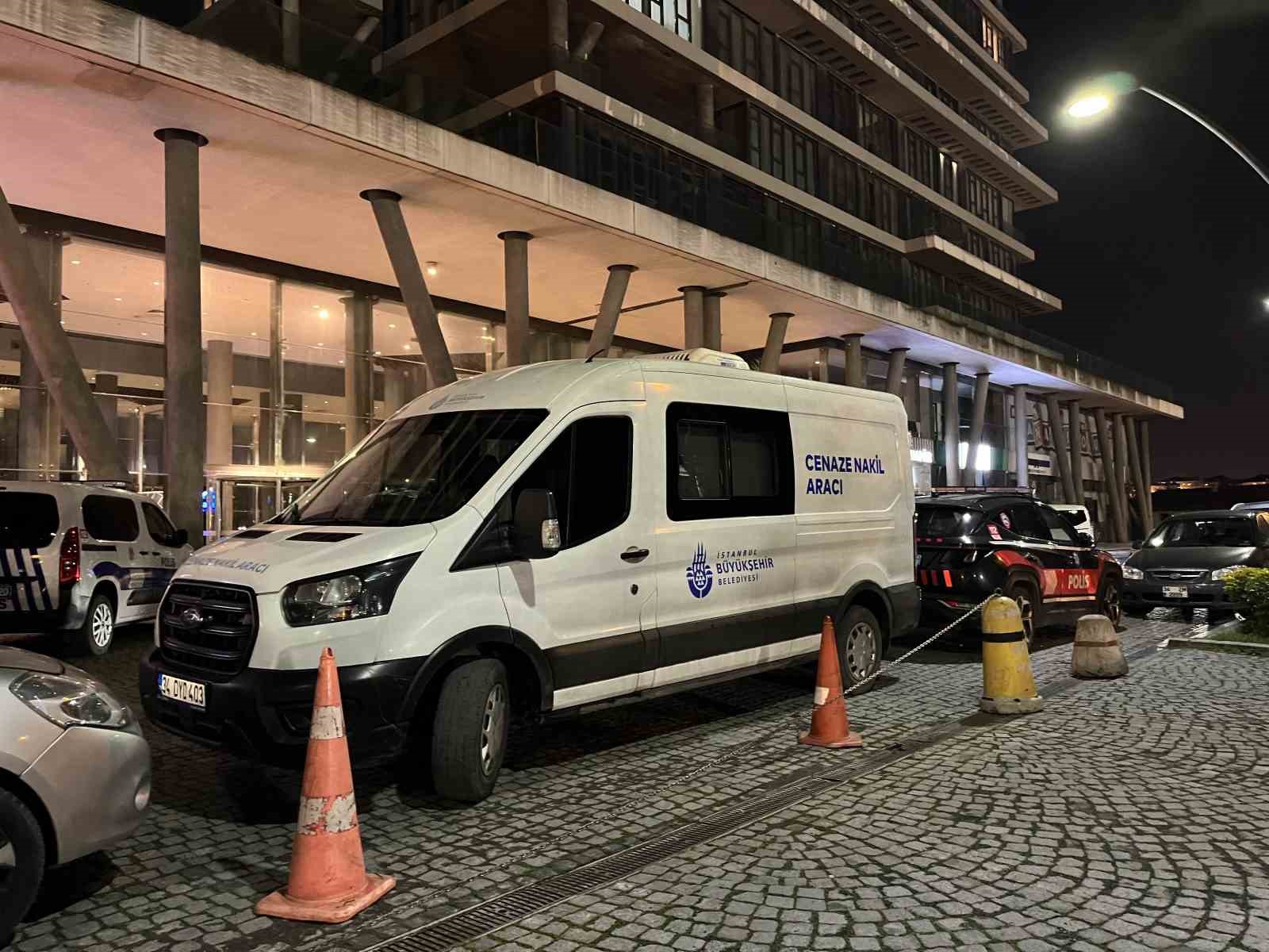 zeytinburnunda eski koca dehseti kizini oldurdu eski esini agir yaraladi 0 XLSQwnZz